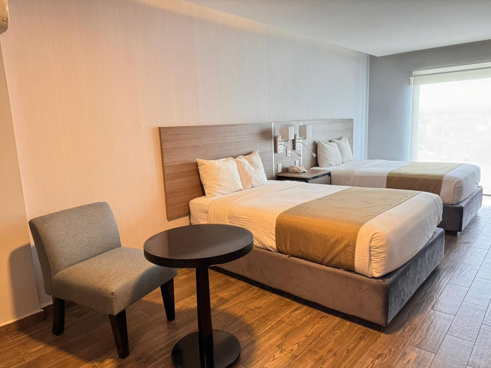Hotel Nuvo Сальтільо Екстер'єр фото